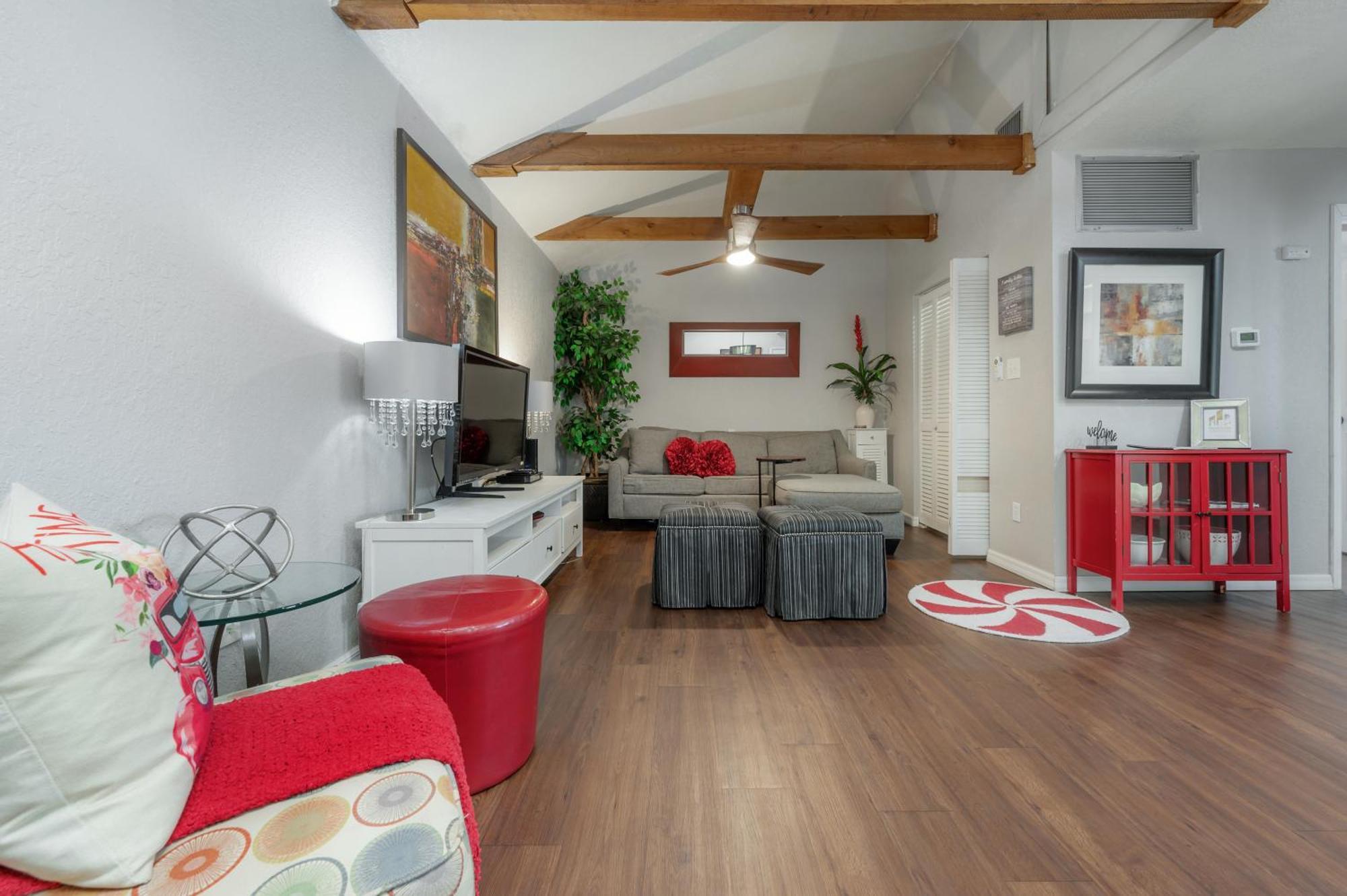 Hidden Couples Loft Retreat In Heights Foodie District Tampa Kültér fotó